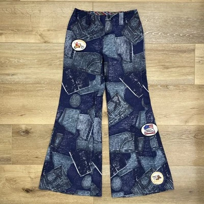 Винтажный 1970 джинсовой ткани печати Bell низ брюки ретро мотоциклиста нашивки талии 28 фестиваль - Изображение 1 из 4