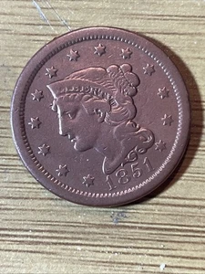 A pair of 1C  1851 Large Cent Braided Hair VF & 1818 Coronet Head Large Cent VG - Picture 1 of 4