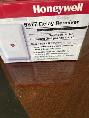 Honeywell 5877 Wireless Garage Door Relay Receiver - Image 1 of 2