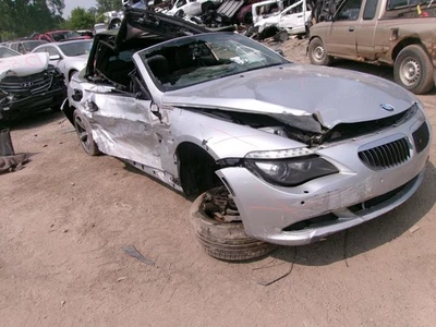 Верхняя решетка радиатора для пассажира подходит для 06–10 BMW 650i 2110132 - Изображение 1 из 4