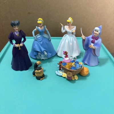 Lote de figuras de PVC de personajes de Cenicienta de Disney o adornos para pasteles juguetes Foto 1 de 4