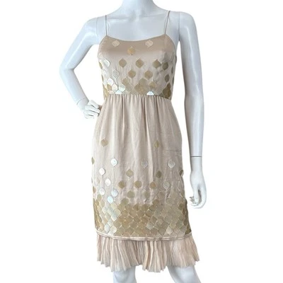 Vestido FENDI Italia 100% Seda Lentejuelas Plisado Dobladillo Cóctel Sin Mangas Beige IT 40 US 4 Foto 1 de 4