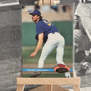 Topps Stadium Club Randy Johnson Throwback Mariners #409 1991 casi como nuevo - Imagen 1 de 2