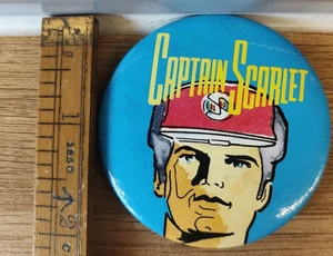 Vintage 1993 Captain Scarlett Badge/Button Made In England - Foto 1 di 2