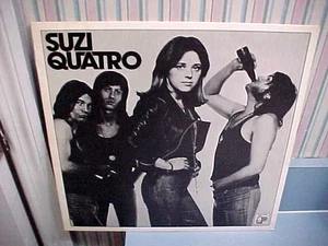SUZI QUATRO - SELF-TITLED - NM VINYL & EX AUDIO & EX TEXTURED COVER - Picture 1 of 4