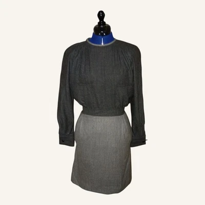 Vestido de Lana Valentino Boutique Amen Wardy Vintage Italia, Talla Pequeña Foto 1 de 4