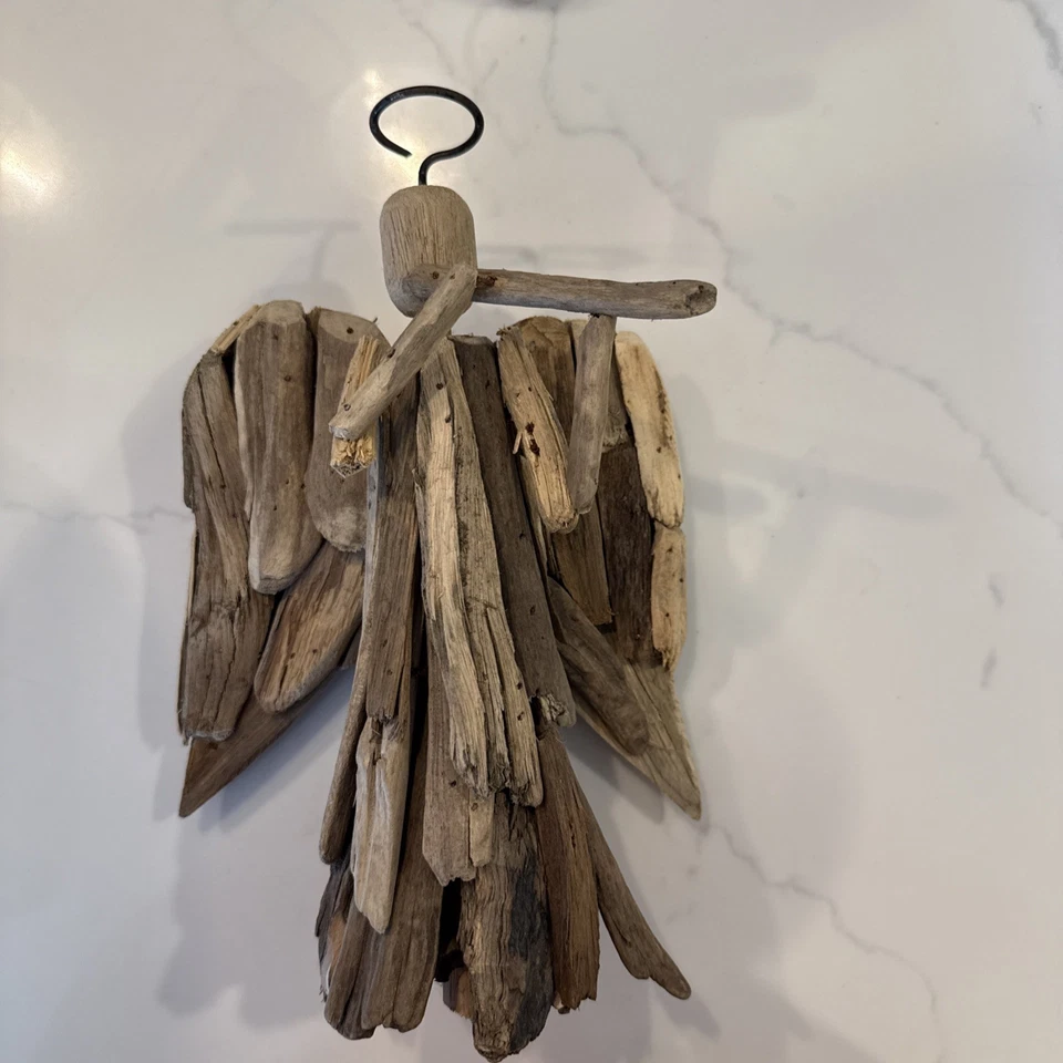 Figura de escultura de ángel de madera a la deriva madera rústica primitiva Navidad 11 pulgadas Foto 1 de 3