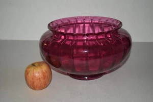 Consola cuenco o centro de mesa de arándano vintage Pilgrim Glass Co con patrón acanalado - Imagen 1 de 24