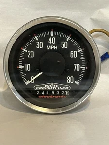 White Freightliner Electronic Speedometer Odometer 0-80MPH 7SP2012 B5 - Picture 1 of 7