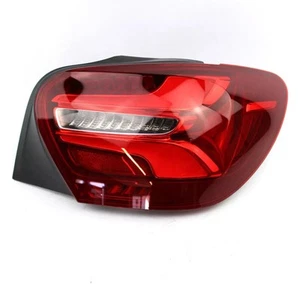 Original Mercedes-Benz LED Rückleuchte hinten rechts passend für W176 A-Klass... - Bild 1 von 2