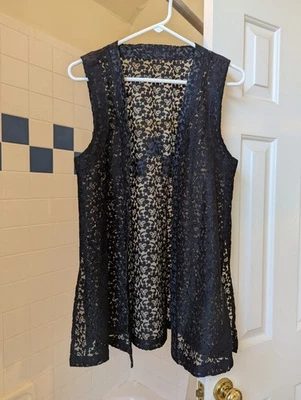 NWOT Women Black Lace Sleeveless Vest Cardigan Open Front Size M - Image 1 of 4