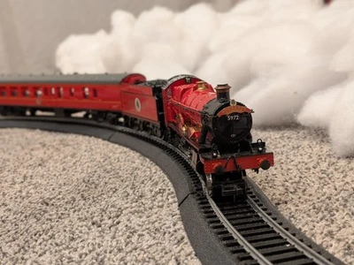 Juego de tren Bachmann Hogwarts Express 2001 escala HO - De colección - ¡En estado de funcionamiento! Foto 1 de 4