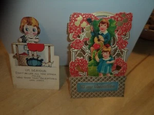 2 Vintage Valentinstag Karten (1) Aufstehend Guter Zustand - Bild 1 von 5