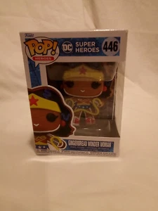Funko POP! DC Super Heroes: Gingerbread Wonder Woman #446 - Vinyl Figure - Picture 1 of 5
