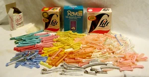 Vintage 200+ Kunststoff Permanent Rollen Dauerwelle Schwinge Papiere Haarspangen lilt Rave Box - Bild 1 von 23