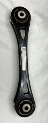 2017-23 GM Genuine Parts 22985457 - Suspension Control Arm Link, Rear Passenger - Image 1 of 4