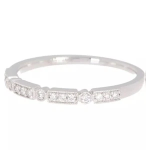 1/5 Ctw White Round Cut Simulated Diamond Half Eternity Wedding 925 Silver Band - Picture 1 of 3