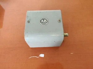 Allen Bradley Rotary Cam Switch 803-PL3 Series A 0-400RPM - Picture 1 of 5