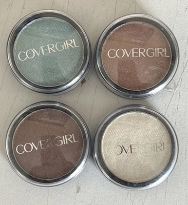 CoverGirl Shadow Pot Eye Shadow -Set Of Four Assorted # 325, #330, #350, & #355 - Image 1 of 2