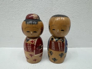 Japanese Wooden Kokeshi Salt And Pepper Shakers - Picture 1 of 8