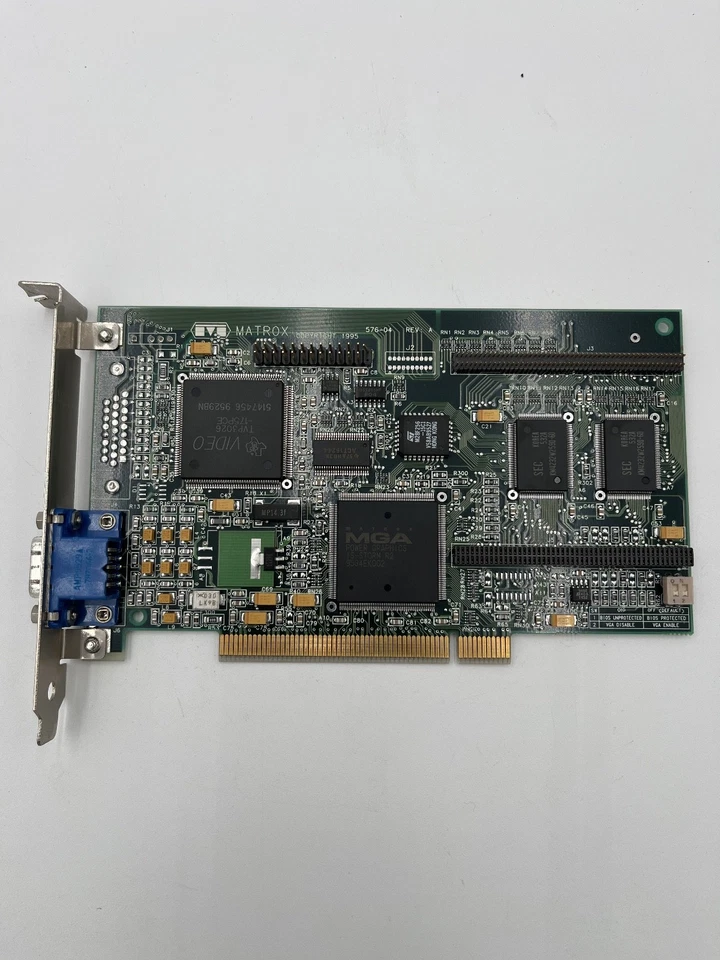 Matrox MGA Millennium 2MB PCI Video Accelerator, VIDPCI007AAWW - Image 1 of 4