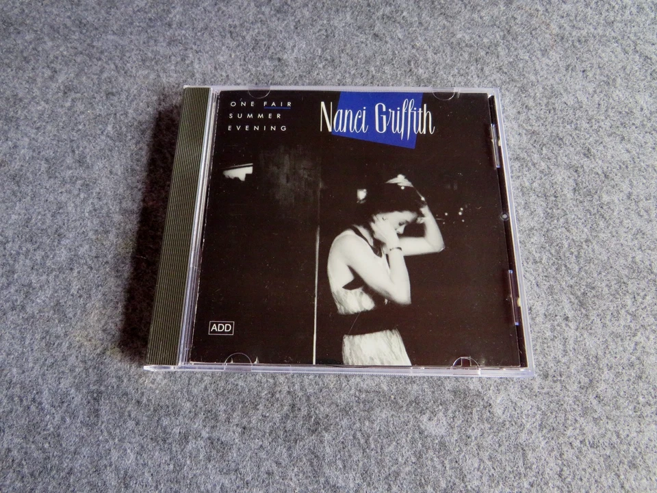 Nanci Griffith - One fair summer evening ( 1988 ) - Bild 1 von 3