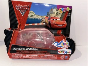 Disney Pixar Cars 2 | Gomas de borrar y estuche Gomu 5 | Iluminación McQueen | Toy R Us | 2011 - Imagen 1 de 2