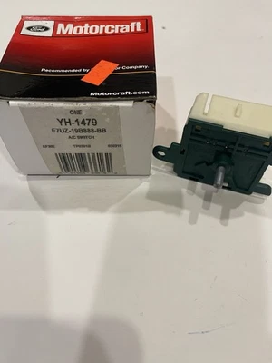 Ford NEW Genuine Motorcraft Heat A/C Temp Control Panel YH-1479 / F7UZ-19B888-BB - Image 1 of 2
