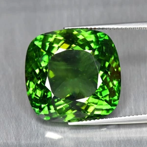34.20Ct Custom Cushion Cut _ Awesome Untreated Vivid Green Apatite - Picture 1 of 3