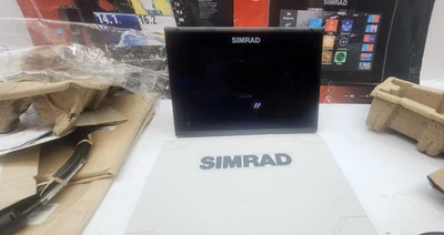 ⚓ Simrad GO9 XSE – 9” Multifunction Display w/ 83/200 Transducer + C-MAP ⚓ - Image 1 of 4