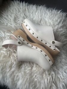 J.Crew Cream Leather Convertible Wood Clogs Womens Size 6