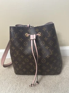 Louis Vuitton NeoNoe Handbag Monogram Canvas MM - Rose Poudre / Pink - Picture 1 of 18