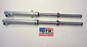 2000-2004 Yamaha TTR125 OEM Used Front Forks Left And Right 5HP-23102-00-00 T-7 - Picture 1 of 9