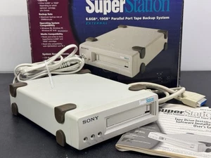 Sony Super Station Parallel Port Tape Backup System w/ Cable Power Cord Manual - Afbeelding 1 van 12