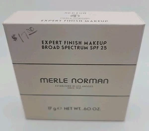 Merle Norman Expert Finish Makeup shade Medium Broad SPF 25 .60 Oz New - Picture 1 of 6