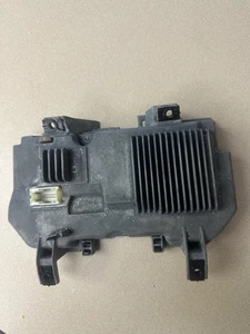 06-08 BMW E65 E66 750i 760i 750Li REAR ENTERTAINMENT MONITOR SCREEN MODULE - Picture 1 of 3