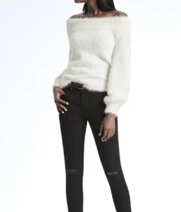🤍 Banana Republic - Eyelash Off-Shoulder Sweater - Creme - Medium - 1x getragen ✨ - Bild 1 von 11