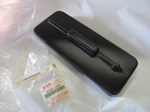 NOS Genuine SUZUKI - COVER, BOX 1985-87 LT230 LT-F230 47432-24500 - Picture 1 of 2