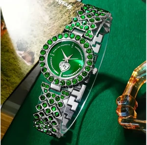Women's 5 pcs Set Luxury Rhinestone Quartz Watch Heart Fashion Jewelry - Picture 1 of 6