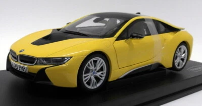 Paragon 1/18 Scale Diecast - PA-97087 BMW i8 Speed Yellow - Immagine 1 di 4