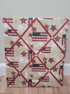 American flag fabric memo board, photo board 21x18in - Image 1 of 2