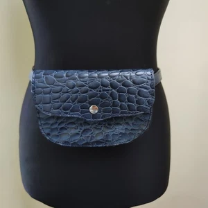 Ashwood Blau Kroko Prägung Leder Gürteltasche Bauchtasche Neu Bauchtasche - Bild 1 von 12