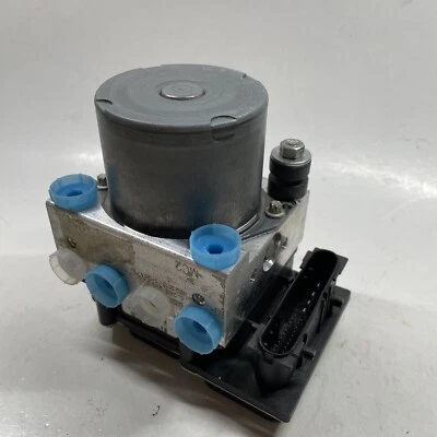 GM 22707682 Valve Assembly Brake/ABS Regulator Modulator For Saturn Ion 03-04 - Изображение 1 из 4