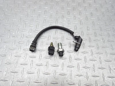 2003 02-06 Triumph Speed Four manivela de encendido pick up sensor de temperatura del aire lote Foto 1 de 4