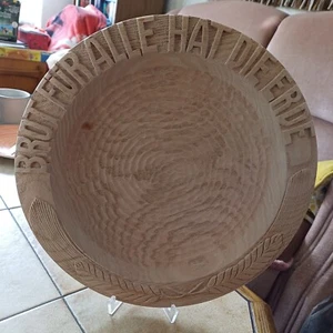 Holzteller: Teller mit Aufschrift/ Brot für Alle.../ mit Standfuß/selten!!!! - Bild 1 von 4