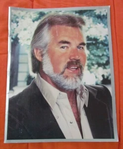 Kenny Roger 1982 Tour Concert Program Tour Book 30 Giant Pages Exc.(See Details) - Picture 1 of 3