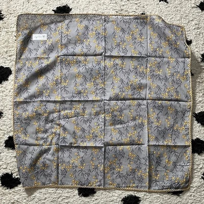 Gray and Yellow Floral Scarf fashion No brand 27x27 - Image 1 of 4