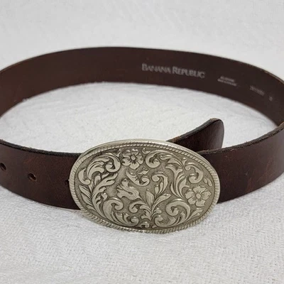 VTG ENGLAND made BANANA REPUBLIC Oval Floral Buckle Belt Sz 28 Western Leather  - Image 1 of 4