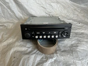 Citroen C3 Mk2 96662669Xt Radio 2010 Shape - Picture 1 of 3