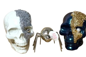 Juego de 3 Calaveras Decorativas Brillantes Halloween y Disco Araña Bullseye NUEVO - Imagen 1 de 4